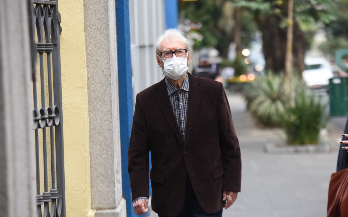 Juca de Oliveira no velório de Jô Soares, em São Paulo, na tarde desta sexta-feira - Leo Franco / Ag. News