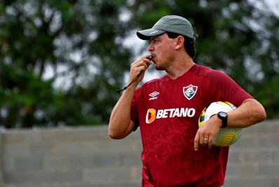 Fernando Diniz seria possibilidade para substituir Tite na Seleção, afirma jornal espanhol