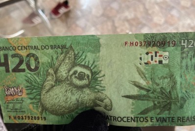PF apreende nota de R$ 420 com imagem de bicho-preguiça e efígie fumando maconha