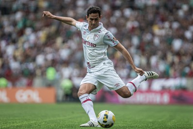 Cano marca logo no início e Fluminense vence o Cuiabá no Maracanã