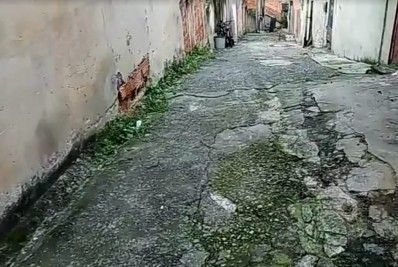 Nilópolis: Moradores de Olinda cobram a Prefeitura novo asfalto e manutenção de travessa