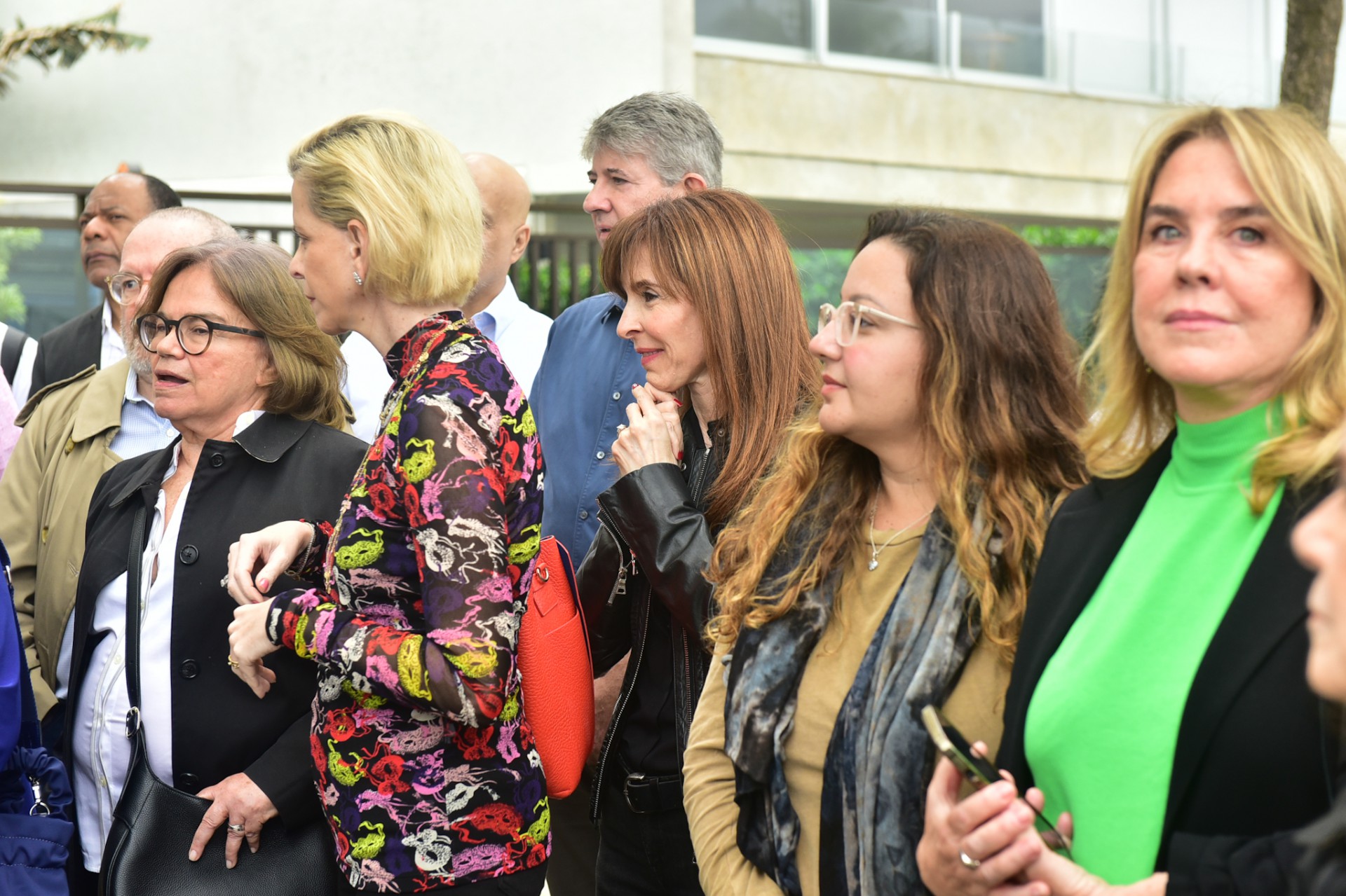 Débora Evelyn prestigia Inauguração da placa em homenagem ao autor Gilberto Braga no Arpoador, na Zona Sul do Rio - Ag. News