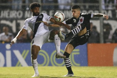Em jogo com cenas lamentáveis, Vasco sofre derrota para Ponte Preta no Moisés Lucarelli
