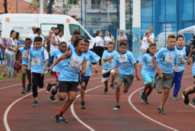 Duque de Caxias realiza 1ª corrida infantojuvenil