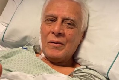 Roberto Dinamite acalma fãs nas rede sociais após cirurgia: 'Foi um sucesso'