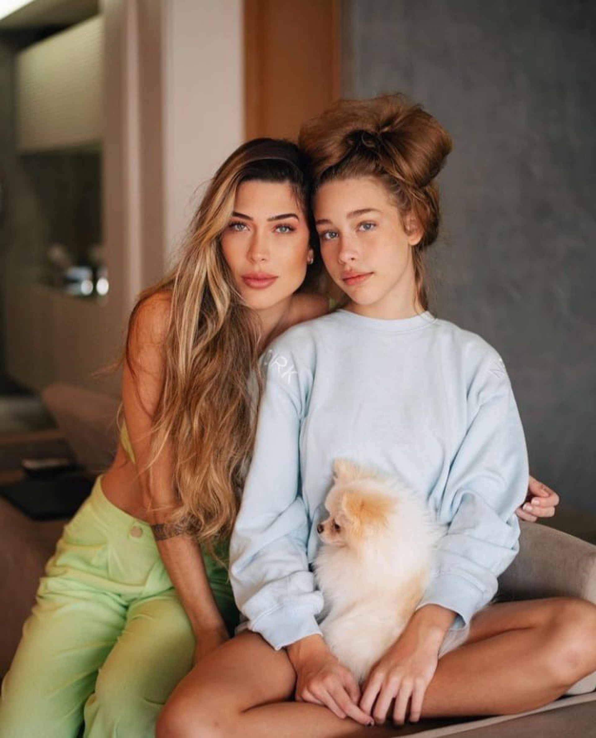 Ex de Victor Pecoraro, Renata Muller leva filha ao hospital com infecção na pele - Reprodução/Instagram