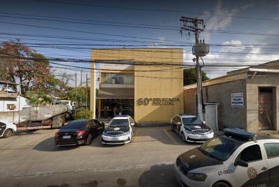 Idosa de 87 anos mantida em cárcere privado pelo filho é resgatada