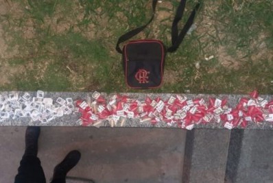 Homem é preso com drogas e mulher presa por desacato em Araruama