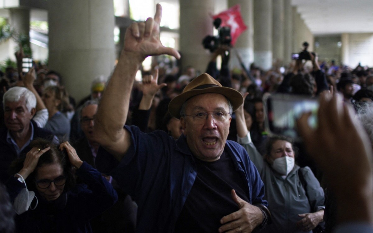 Ato pela Democracia na PUC-Rio
