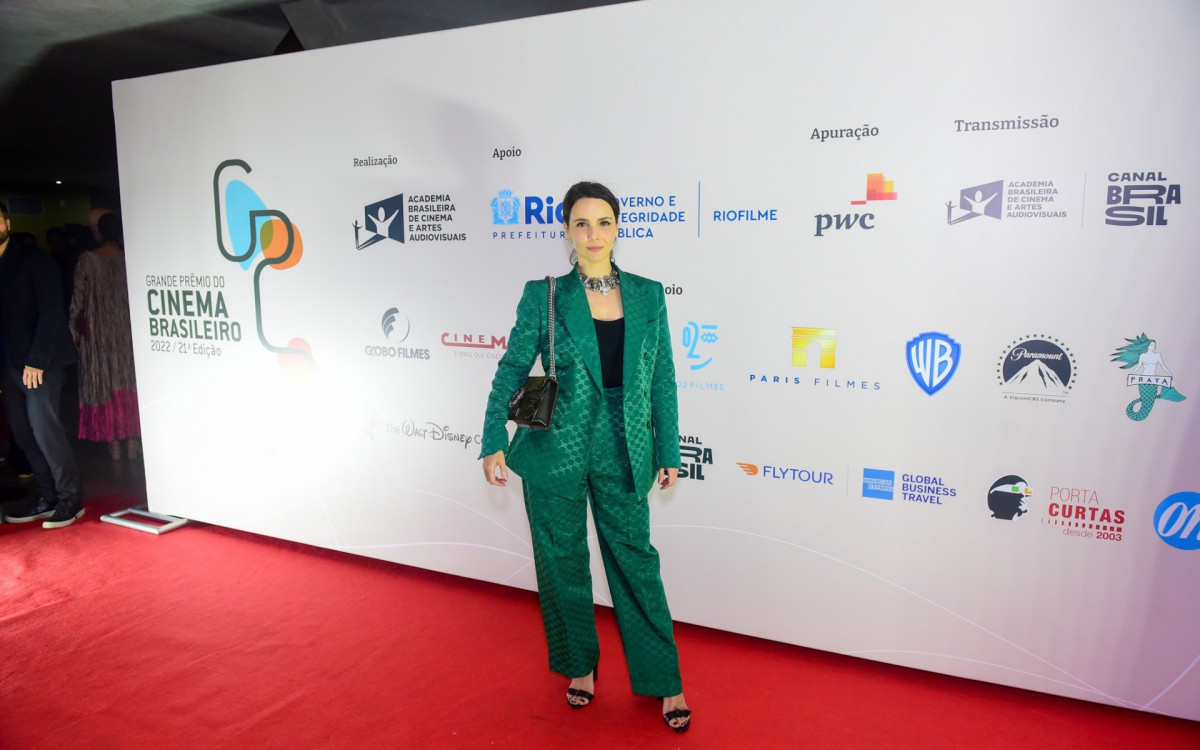 D&eacute;bora Falabella