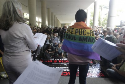 População se reúne no Rio para realizar atos em defesa da democracia