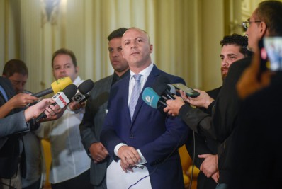  Sandro Figueiredo, advogado de Gabriel Monteiro, na Câmara do Rio, nesta quinta-feira (11) - Vanessa Ataliba/ Agência O Dia
