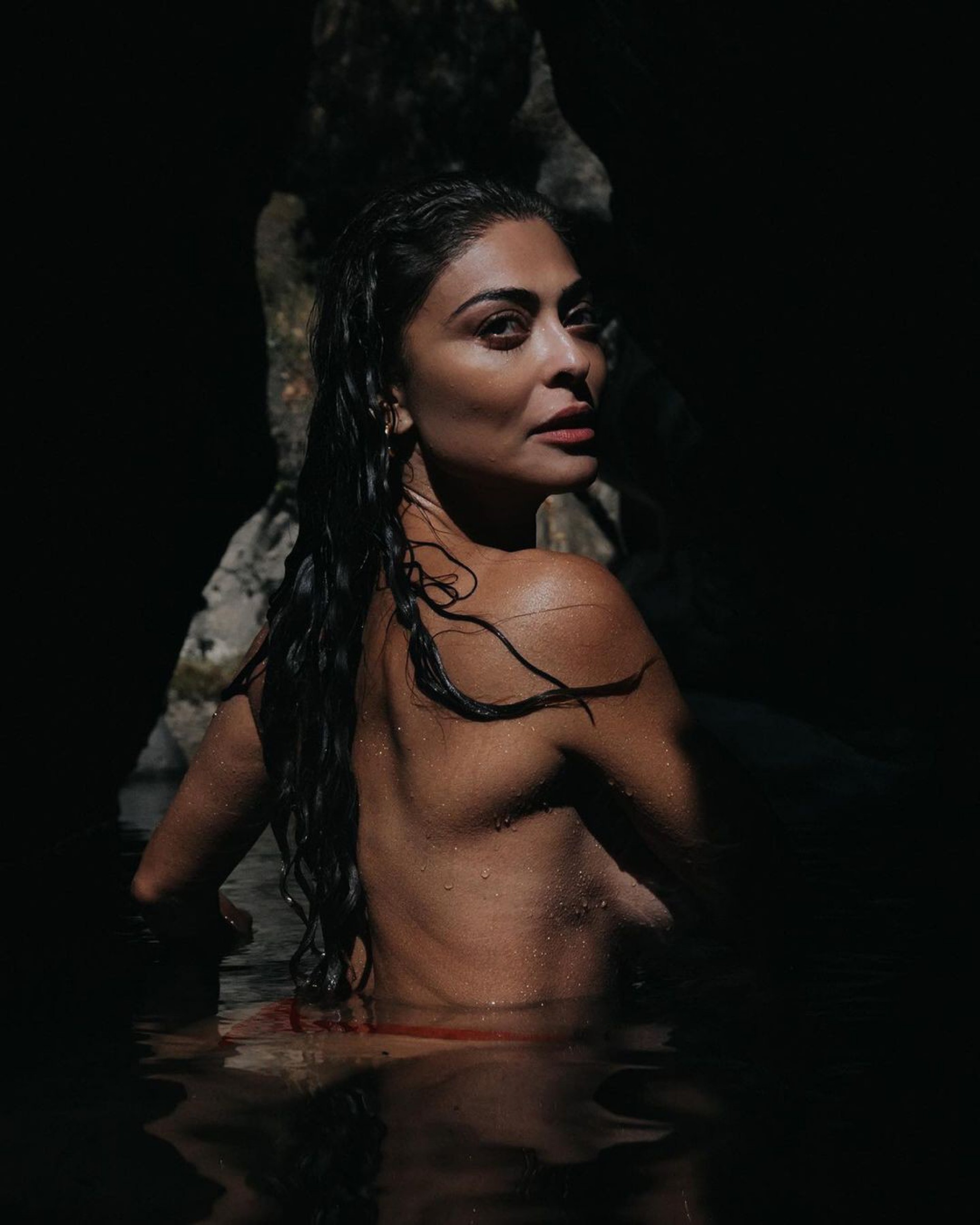 Juliana Paes posa deslumbrante na Chapada dos Veadeiros, em Goiás - Reprodução Internet / @lealfortes