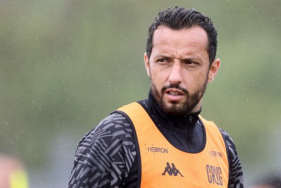 Nenê pede apoio dos torcedores para Vasco superar momento difícil na Série B: 'Precisamos'