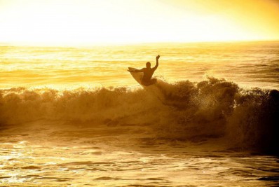 Barra do Furado vai sediar o Quissamã Surf Classic 2022 master e profissional