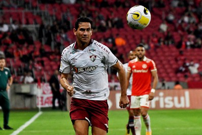 Irreconhecível, Fluminense é derrotado pelo Internacional e vê invencibilidade de 13 jogos encerrada