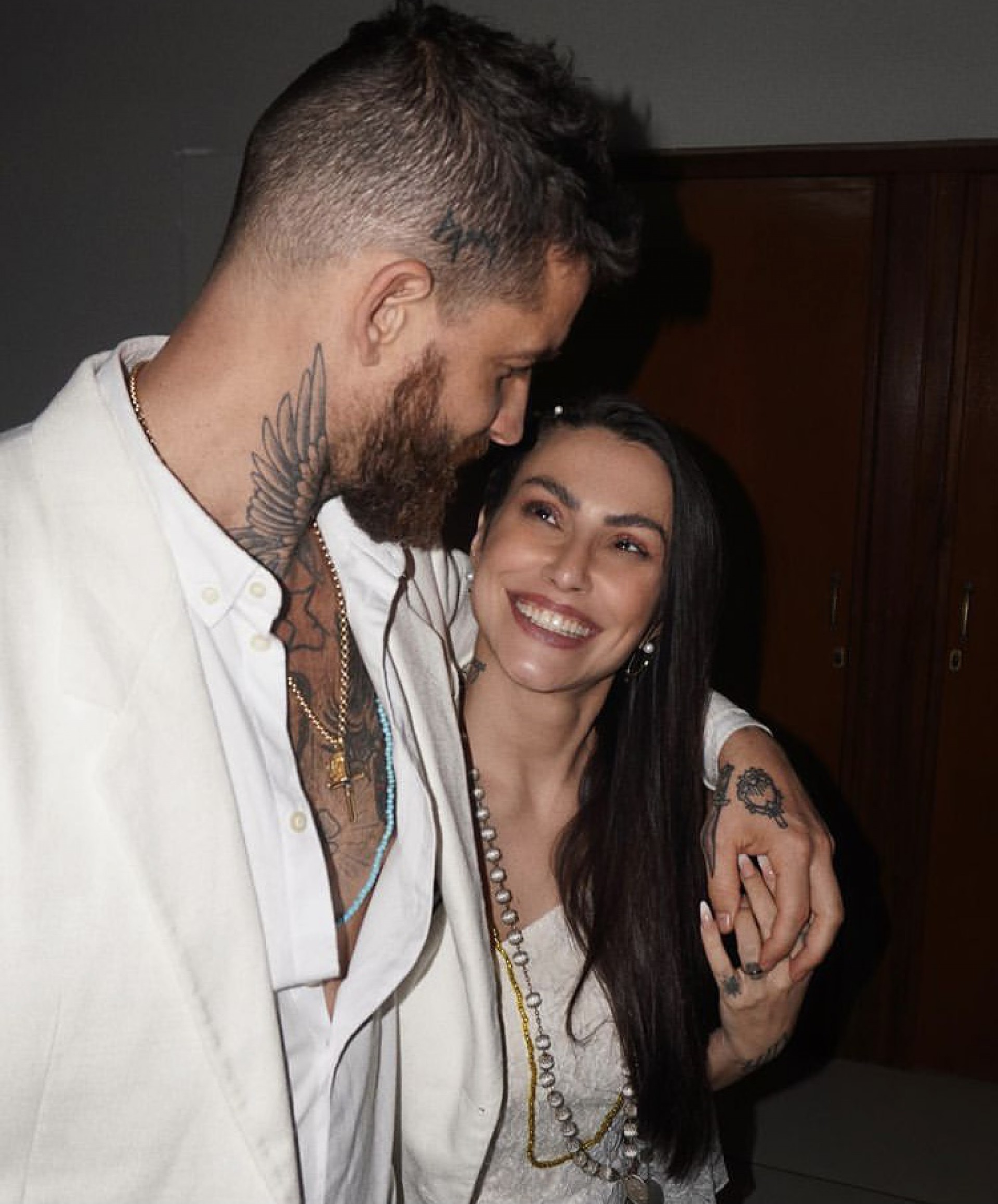 Cleo Pires e o marido, Leandro D'Lucca, durante casamento no candomblé - Reprodução / Instagram