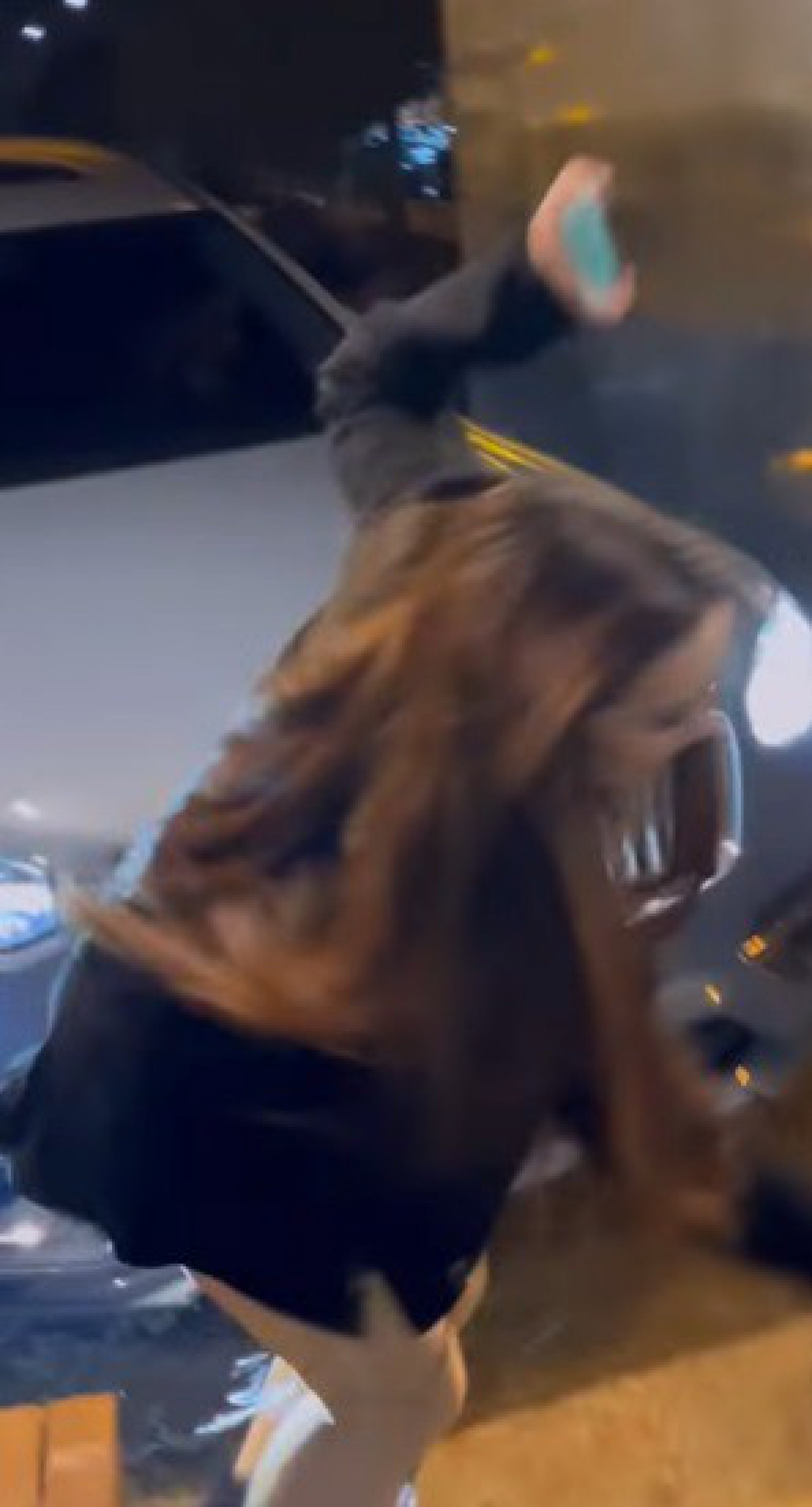 Maiara se desequilibra e quase leva um tombo - Reprodução de vídeo