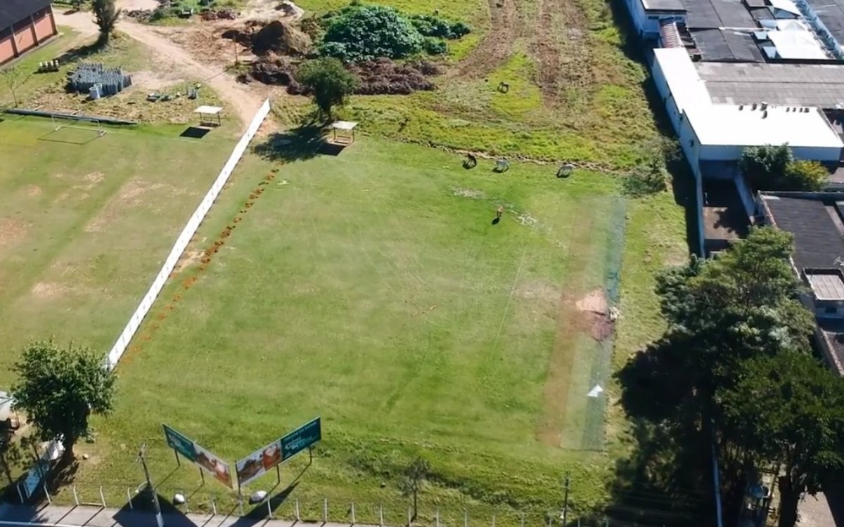 Vista a&eacute;rea da &aacute;rea onde ser&aacute; constru&iacute;da a Cidade da Sa&uacute;de