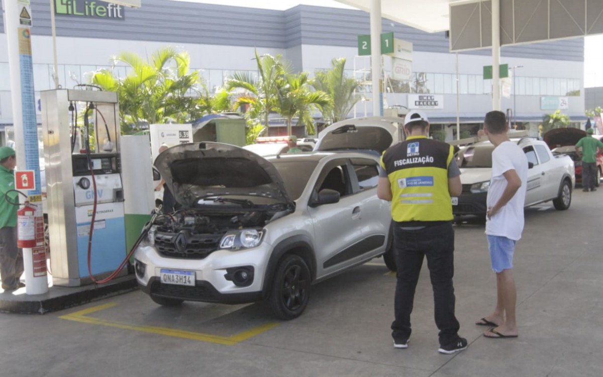 A ANP realiza uma for&ccedil;a-tarefa no Rio de Janeiro, a partir desta ter&ccedil;a (16), para fiscalizar postos de combust&iacute;veis, com foco no abastecimento com GNV - Marcos Porto/Ag&ecirc;ncia O DIA