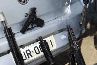 Tentativa de invasão de traficantes em Macaé termina com cinco feridos e três fuzis apreendidos