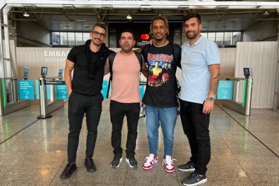 Emprestado pelo Vasco, MT embarca para Portugal para se apresentar ao novo clube