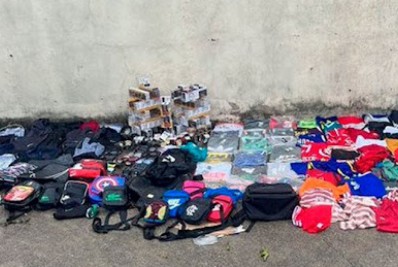 Operação Estações Limpas apreende produtos ilegais em Meriti