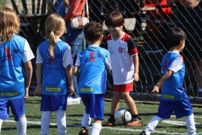 Ação inclusiva para crianças com autismo no Centro de Futebol Zico emociona pais e familiares