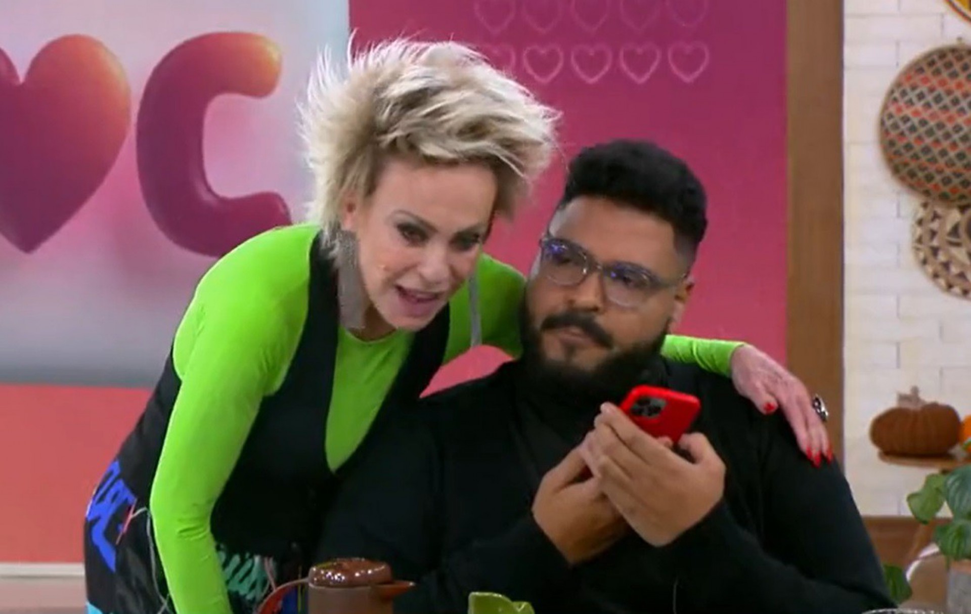 Paulo Vieira entrega conselhos da mãe no 'Mais Você' - Reprodução da TV Globo