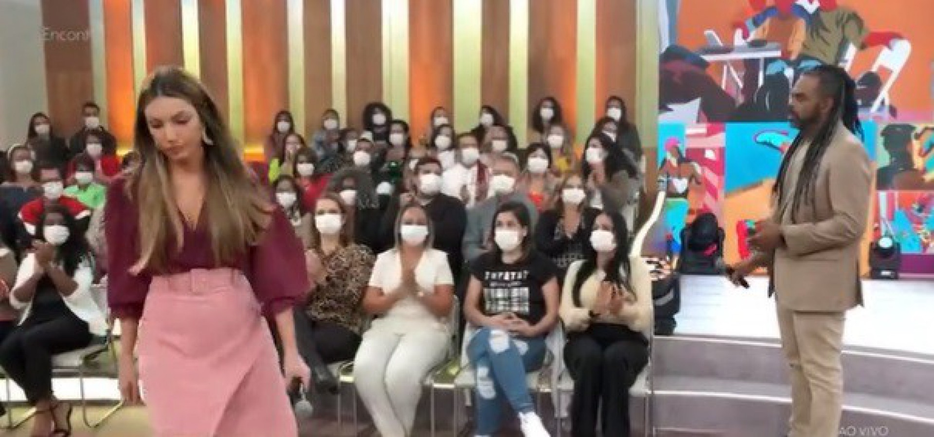 Internautas dizem que expressão facial de Patrícia Poeta mudou ao sair do palco - Reprodução