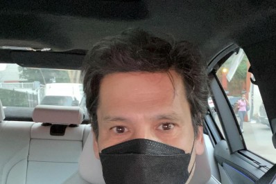 Irmão de Sonia Abrão testa positivo para covid-19: 'Boralá Colocar esta Covid pra Correr'