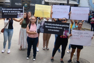Familiares de mãe e companheira acusadas de matar criança de um ano afirmam que elas são inocentes