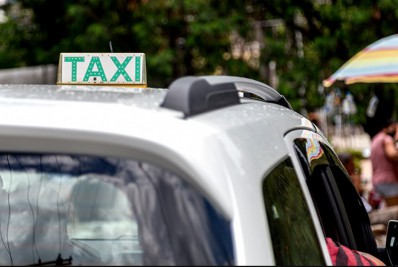 Secretaria de Transporte adere ao programa de auxílio para taxistas