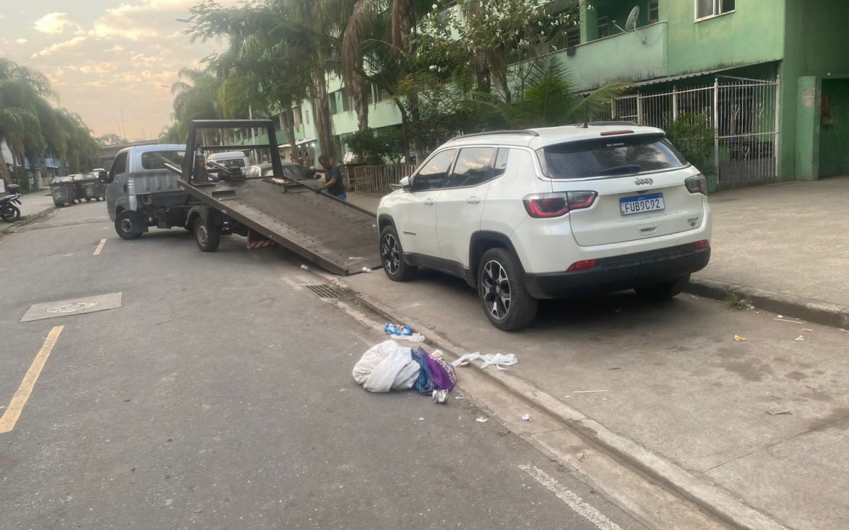 PM prendeu tr&ecirc;s criminosos e recuperou carros roubados no Jacar&eacute;
