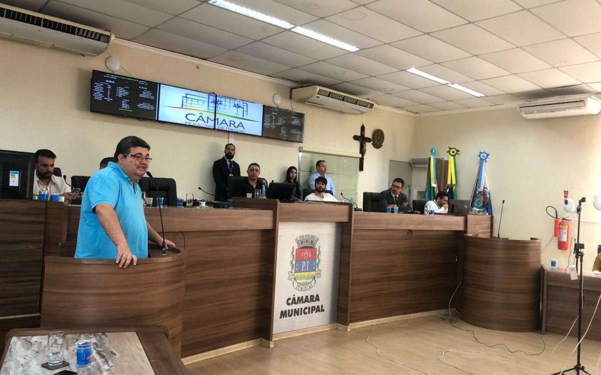 Prefeito anuncia continuidade da reforma do Hospital e constru&ccedil;&atilde;o de laborat&oacute;rio municipal.