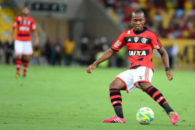 Flamengo irá receber bonificação por ida de ex-zagueiro para clube mexicano