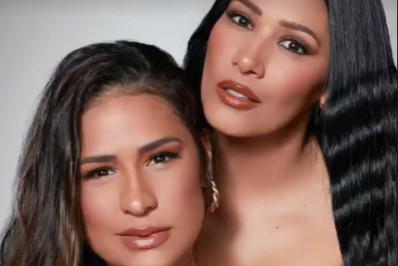 Após anúncio do fim da dupla, Simone elogia Simaria: 'Minha luz'