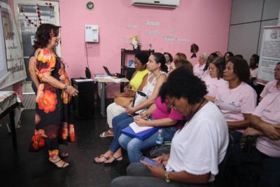 Casa da Mulher Nilopolitana realiza encontro com integrantes do projeto Mulheres Apoiando a Educação