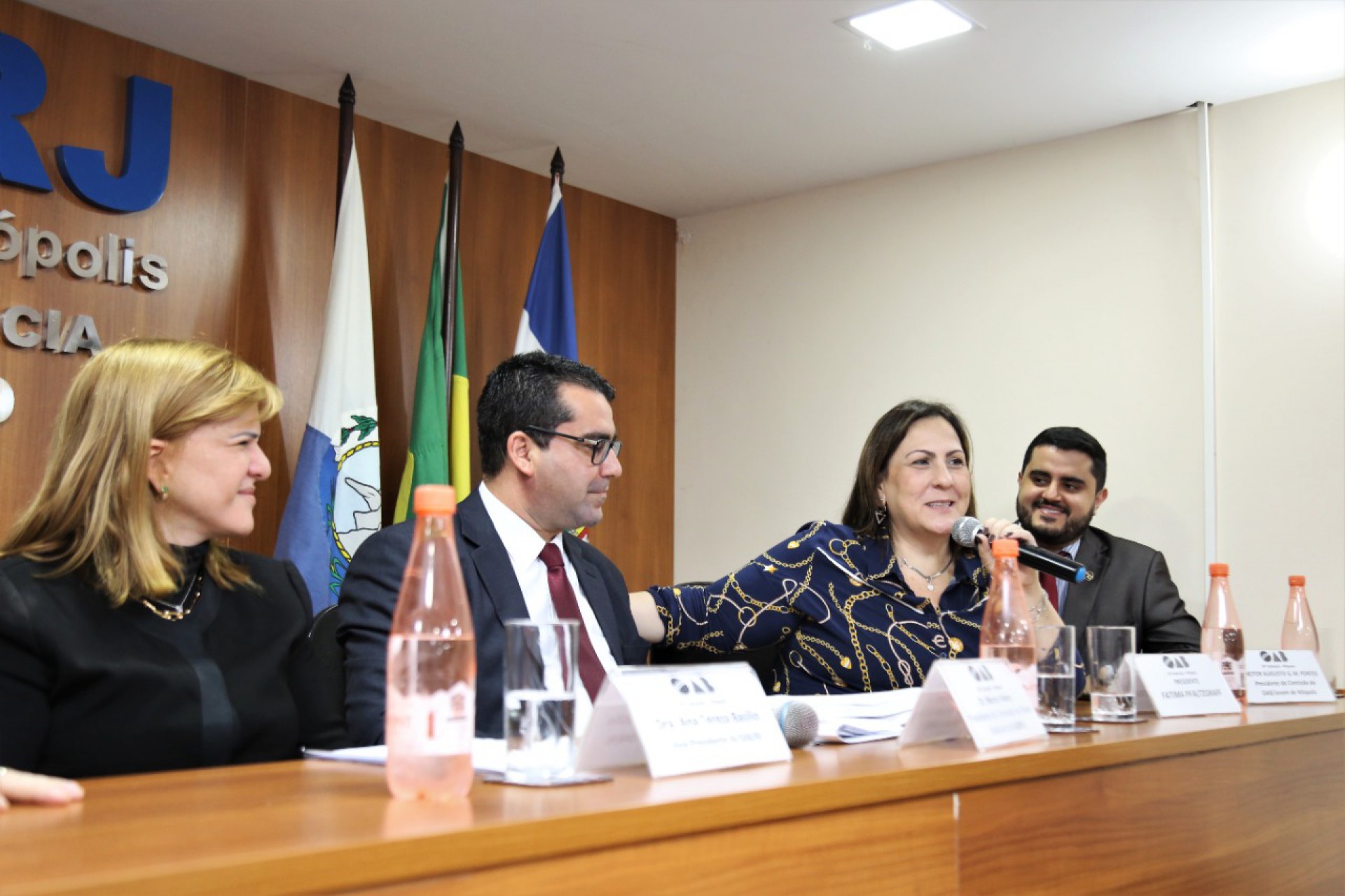 A presidente da OAB/Nilópolis, Maria de Fatima Pfaltzgraff, destacou que advocacia jovem conheça um nicho próspero de trabalho que se abre no Direito Eleitoral - Divulgação / Flávia Freitas