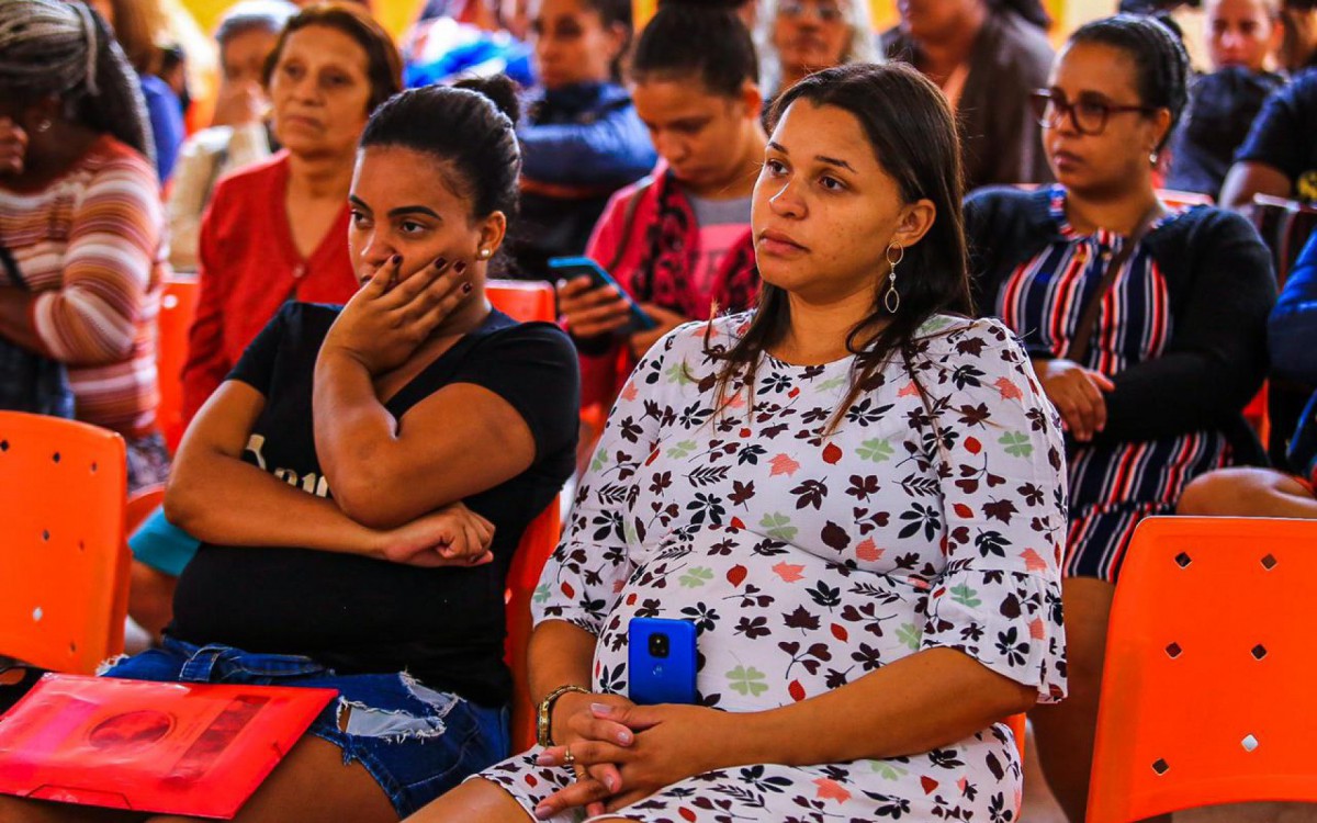 Gr&aacute;vida de seu terceiro filho, Thamires Motta, 27 anos, fez todo o acompanhamento da primeira gravidez na Cl&iacute;nica da Mulher