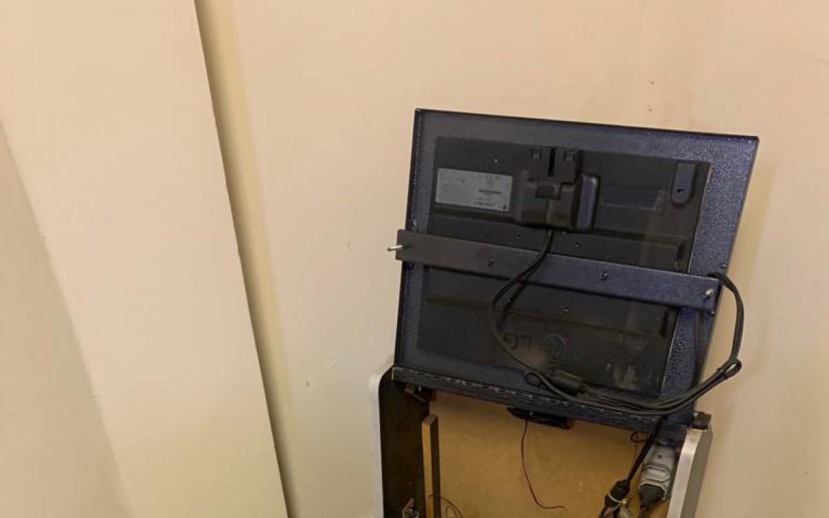 Máquina caça níquel foi apreendida no local  - Divulgação