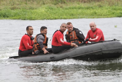 'Só queria isso acabasse', diz mãe de um dos quatro jovens desaparecidos após uma semana de buscas