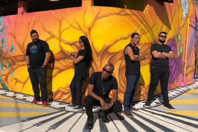 Banda Dumundo, de Belford Roxo, procura 'Michele' para gravação de clipe