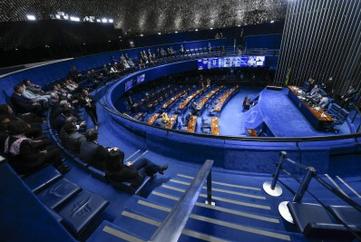 Senado aprova por unanimidade PL de custeio do piso salarial da enfermagem