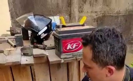 Mecânico morre vítima de armadilha que ele mesmo instalou em oficina
- Divulgação Polícia Civil