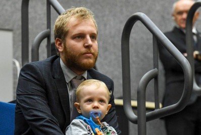 Advogado leva bebê para sessão do STJ e ministros antecipam processo