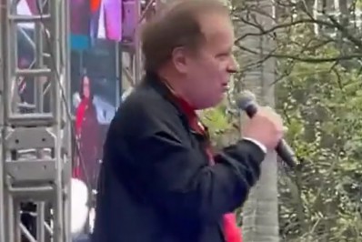 Após deixar a TV Globo, Chico Pinheiro alfineta Bolsonaro: 'Tchutchuca já vai embora'