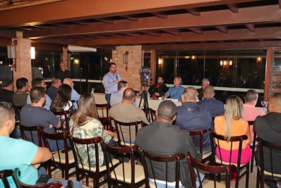 Alexandre Martins e Miguel Pereira realizam a 2ª Coletiva de Imprensa pautada em prestação de contas e anúncio de novas obras com previsão de entrega até o verão