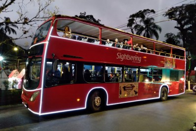 Mais de mil pessoas passearam no ônibus de turismo panorâmico da Bauernfest