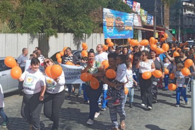 Caminhada pela Deficiência Intelectual e Múltipla